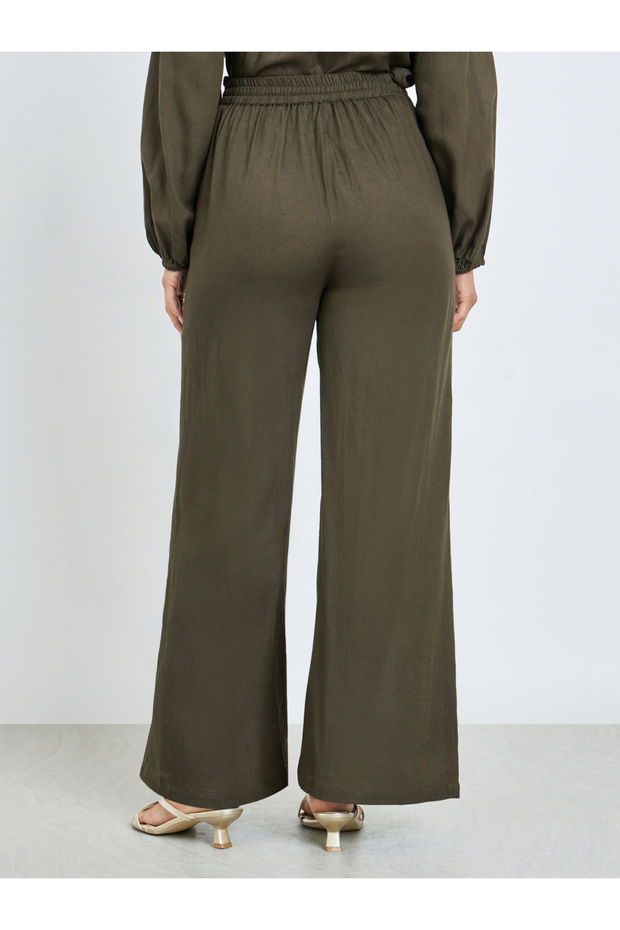 Olive Solid Wide Leg Pants - 4