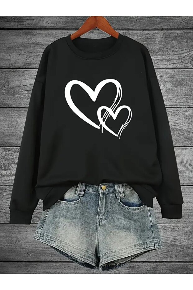 Women's Heart Printed Crew Neck Sweatshirt