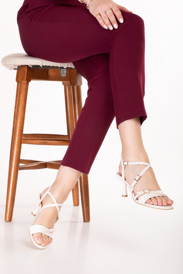 Women's Genuine Leather Thin Stiletto Heeled Shoes Brgl.6129 Beige Patent Leather