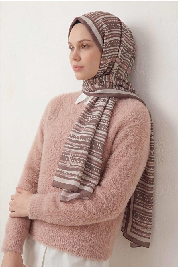 Patterned Soft Shawl 70026-01 - 2