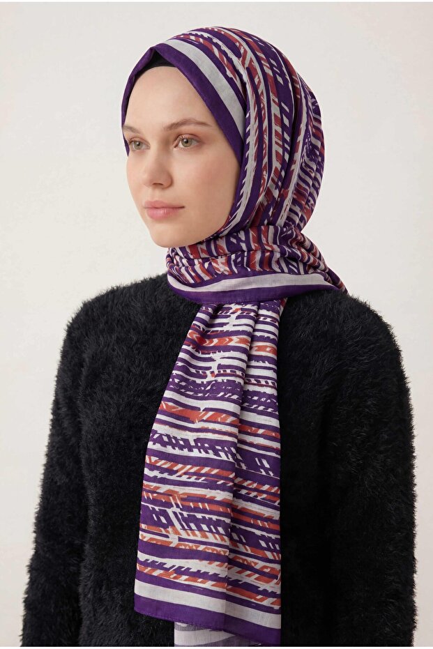 Patterned Soft Shawl 70026-02