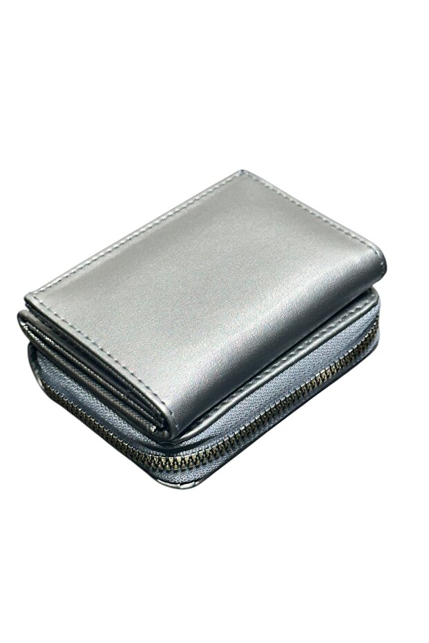Very Useful Wallet That You Can Use Daily with Comfort, Size 10/8.5