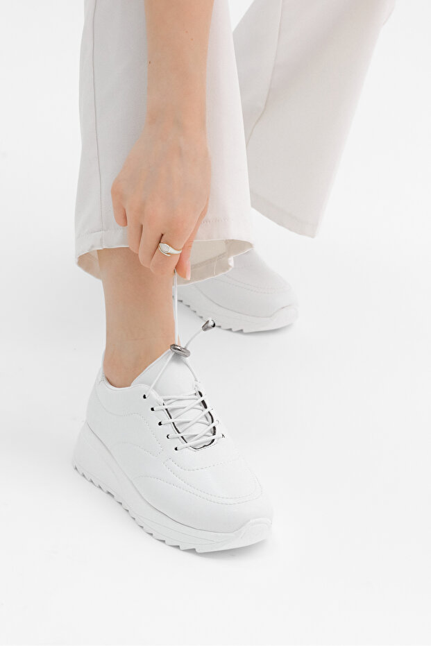 Women's White Comfortable Lace-Up Shoes