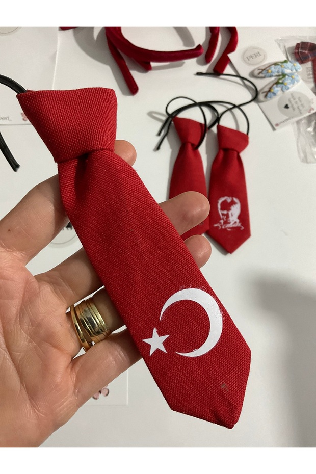 23 April/29 October, Red Children's Tie with Ataturk Portrait and Crescent Star