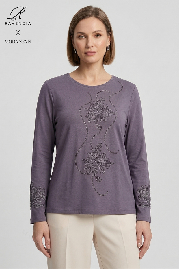 Women's Spiral Leaf Patterned Collar and Skirt Stoned Embroidered Slit Lycra Mother Combed Cotton Blouse