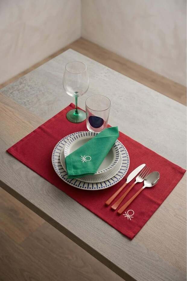 Be-28461-rd red american service flat 4-piece 33.50 cm