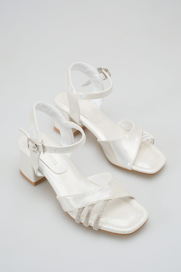 Evening Dress with Stone Detail Comfortable Girls' Evening Dress with Stone Detail Girls' Heeled Shoes with Stone Detail