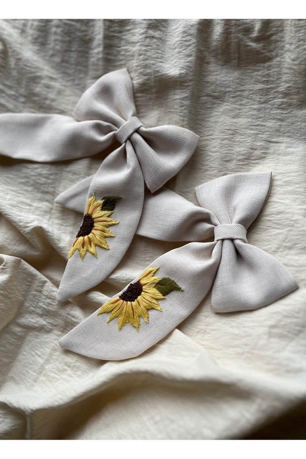 Embroidered Sunflower Hairpin Handmade Beige – Stylish Bow Hair Accessory |   Handmade Fabric Ribbon Buckle |   Girls & Women
