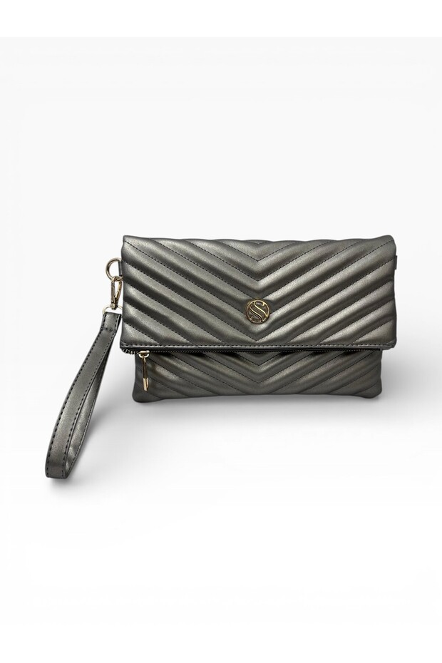 Women's Faux Leather Quilted Patterned Crossbody Bag with Magnet and Zipper Closure S-1391