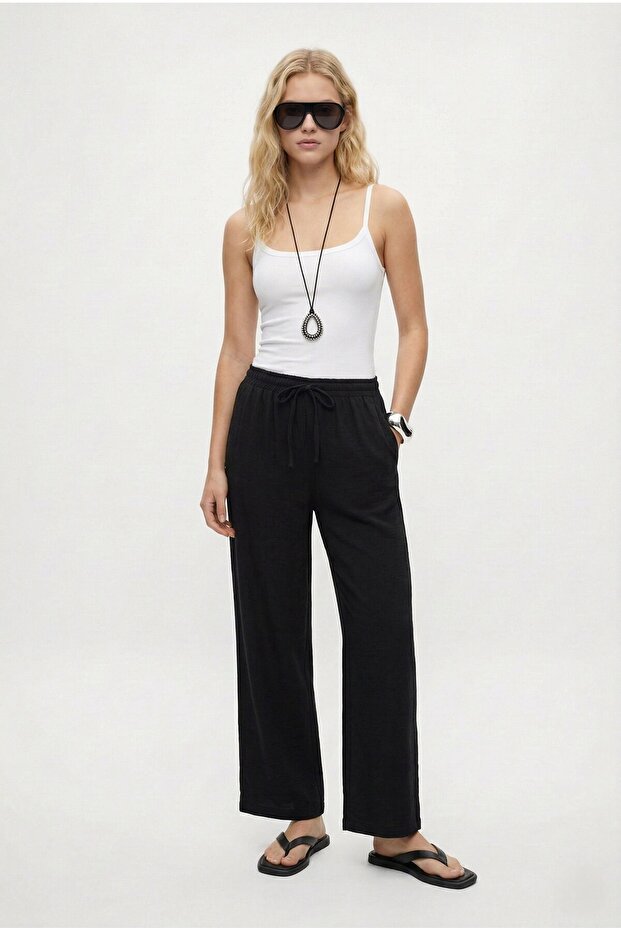Women's New Relaxed Waist Elastic Straight Cut Pocketed Ayrobin Black Trousers