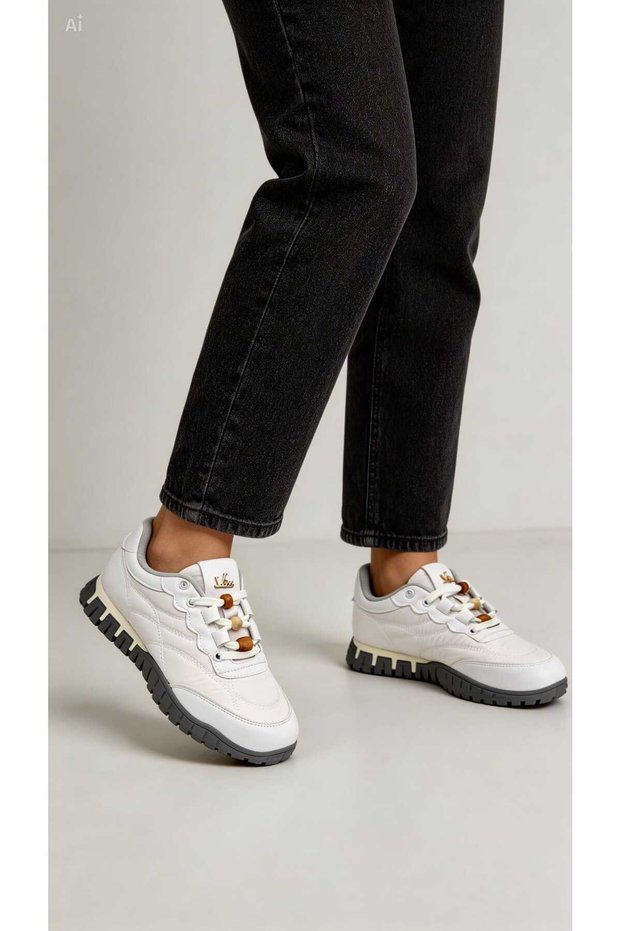 White Women's Daily Stylish and Comfortable Modern Design Sports Shoes Vdz03025