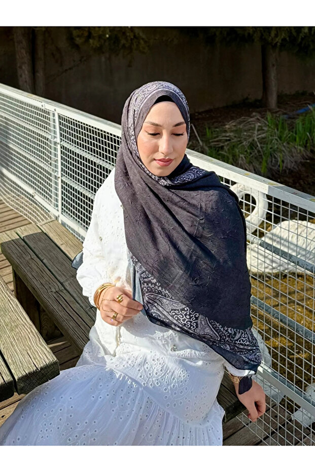 شال نسائي أسود من القطن والخيزران بنمط عرقي وملمس ناعم