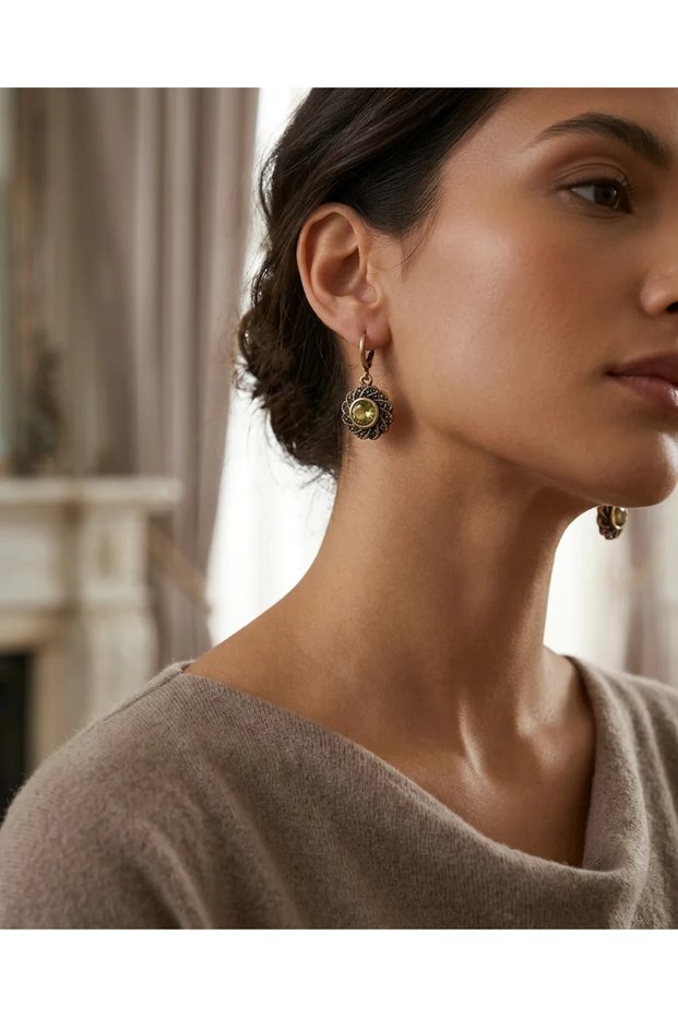 Bronze Earrings Authentic Color Changing Zultanite Stone Round Spiral Round Model Vintage Women's Earrings