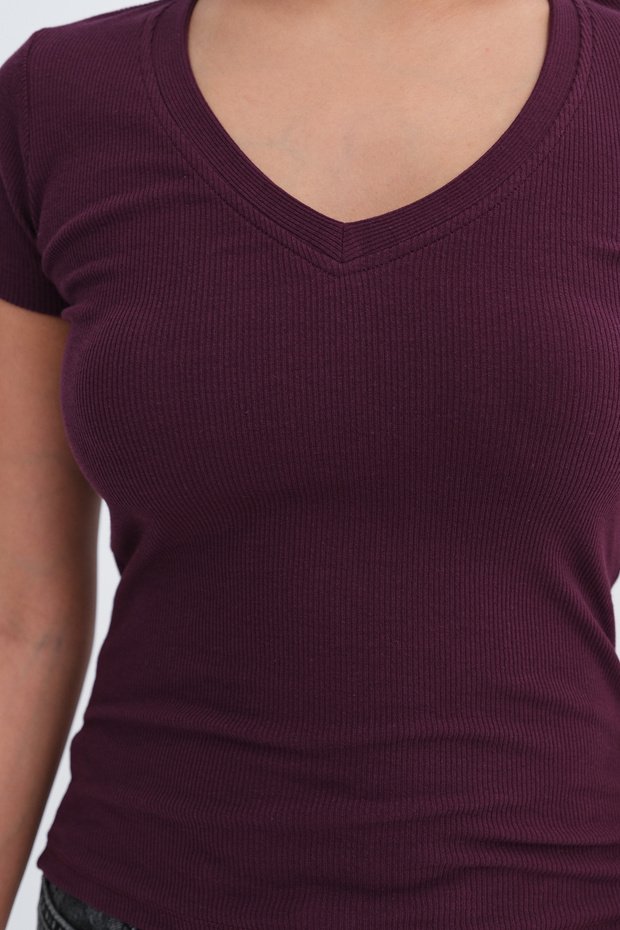 V-Neck Basic T-Shirt P1890 - 3