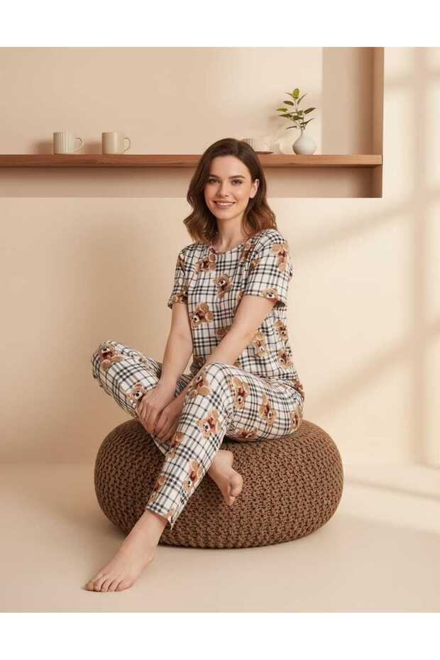 Crew Neck Plaid Cream Brown Teddy Bear Pattern Stylish Comfortable Soft Milan Fabric Women's Pajama Set