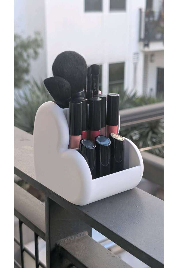Beautiful Heart-Shaped Makeup and Desk Organizer-Makeup Organizer-