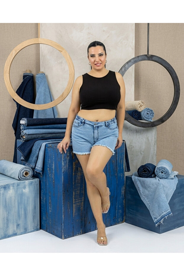 Large Size Elastic High Waist Tassel Short Denim Women's Shorts with Pockets