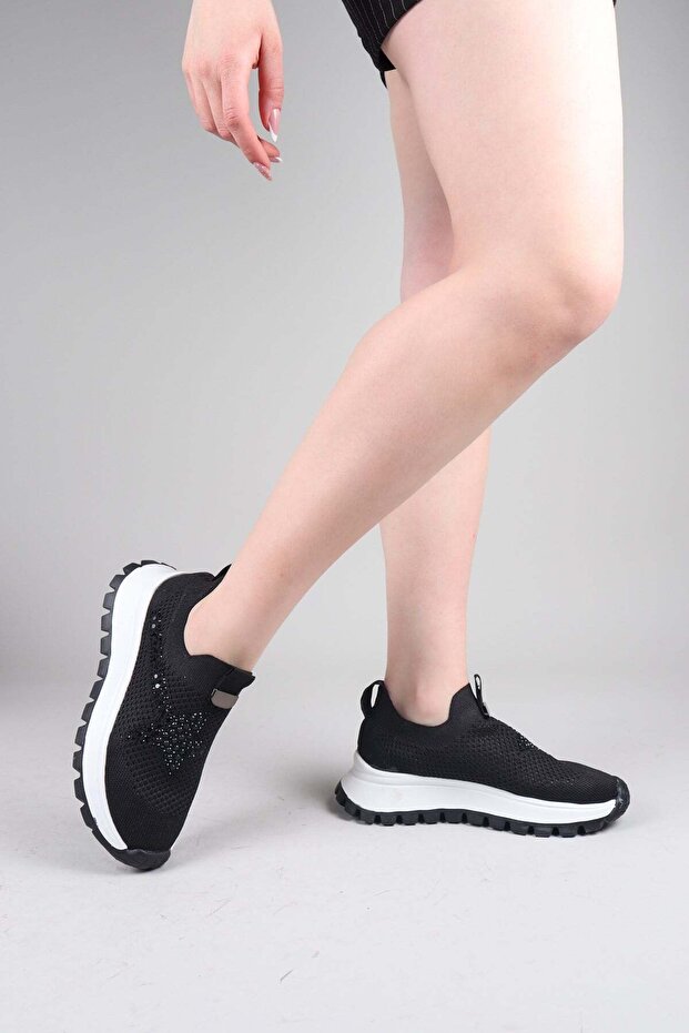 Camiri̇ Stone Accessory Knitwear Laceless Sneakers Black