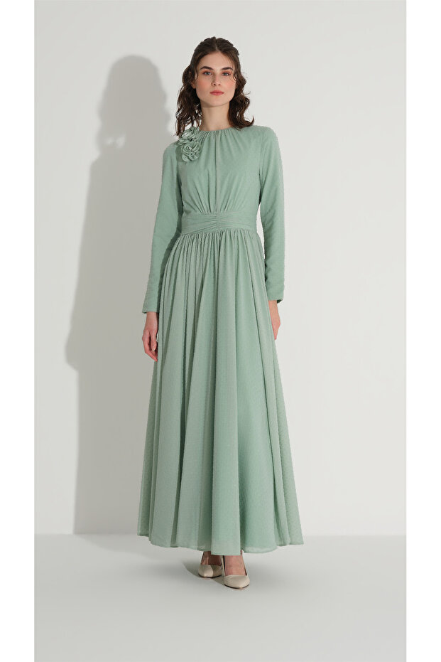 Silvery Dress with Flower Accessories Mint