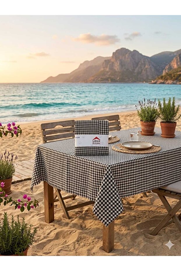 Small Square Pattern Checked Tablecloth, Table Cloth Picnic Cover 170X170 cm