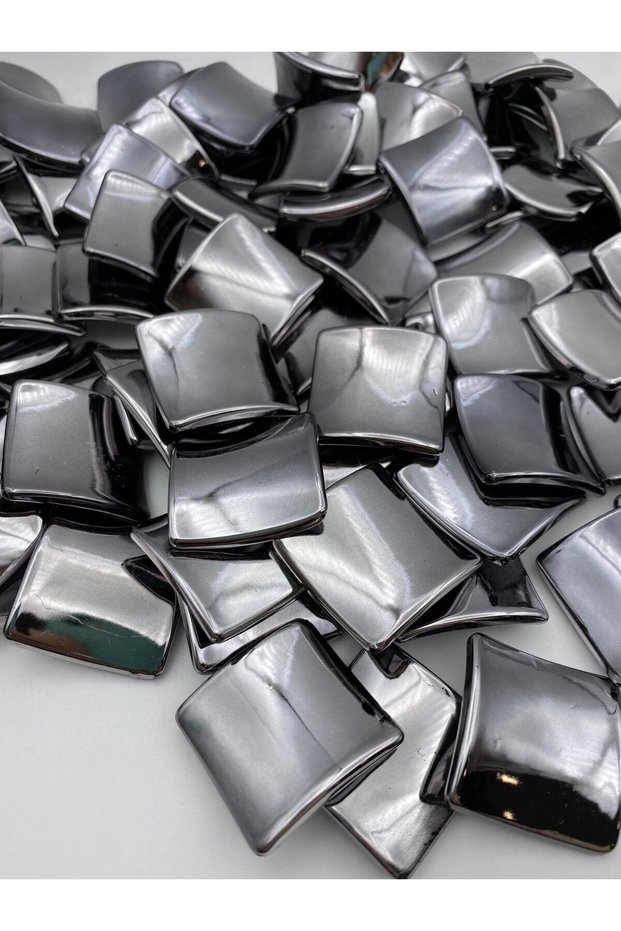100gr Smoked / Anthracite Color Metalized Square Lozenge Model Beads, Jewelry Bag Beads (100gr,~17 Pieces)