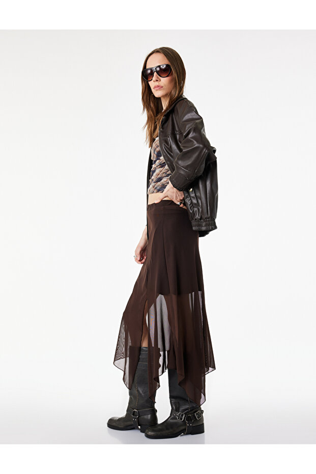 Asymmetrical Cut Tulle Midi Skirt with Slit Detail