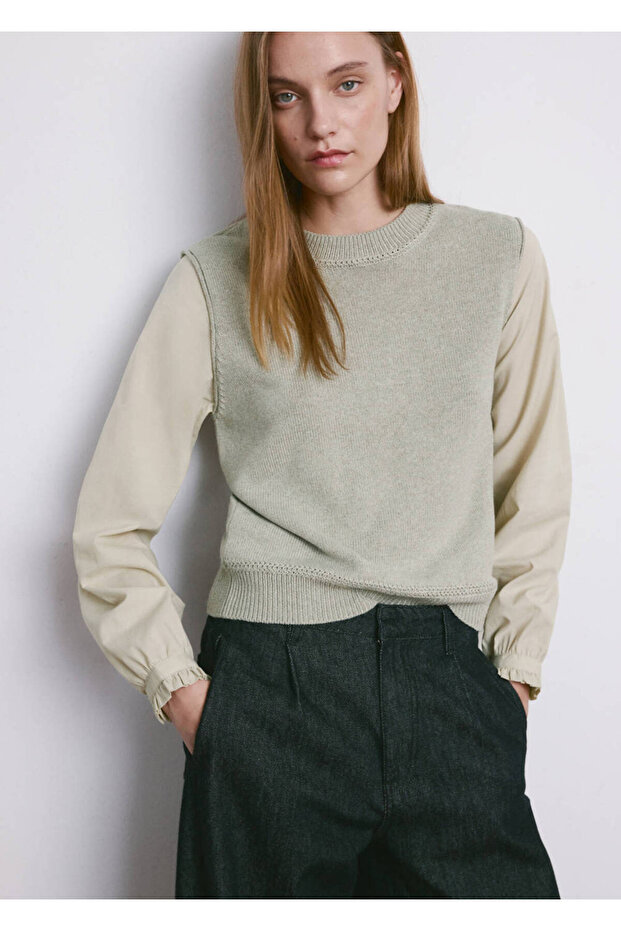 Combined Knit Pattern Sweater