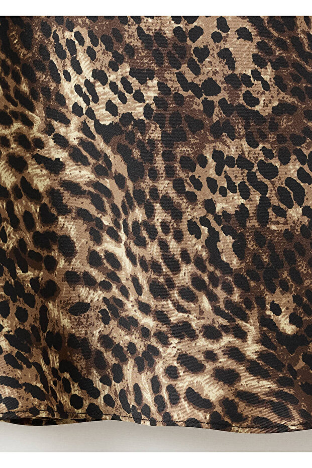 Leopard print satin skirt - 6