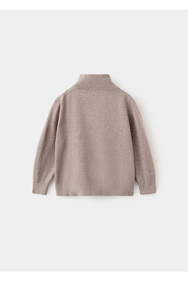 Perkins yaka kazak - 2