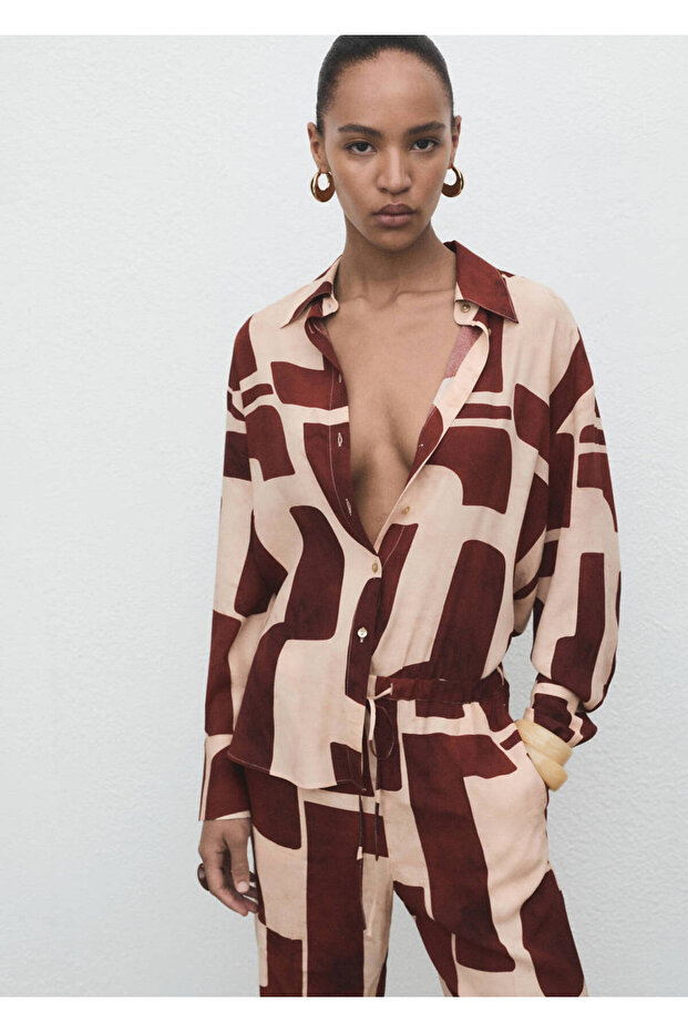 Geometric patterned shirt