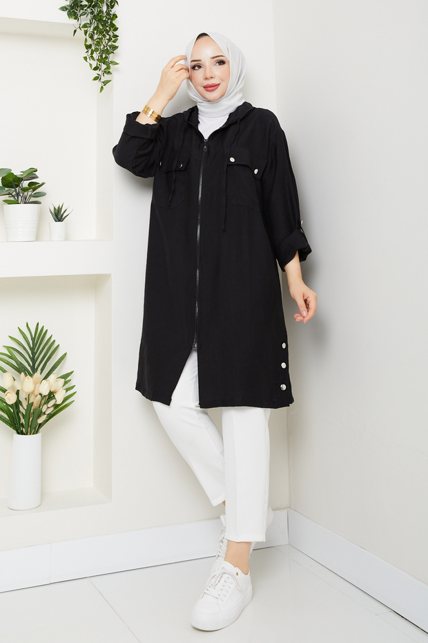 Women's Hooded Wear and Go Cap with Top Pocket