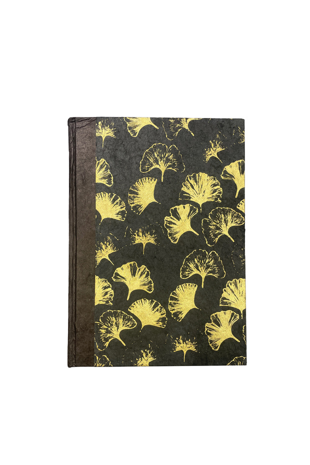 Tiryakiart Handmade Notebook Circle Blossom Series 15X21 cm 80 Pages 73 Raven/Gold