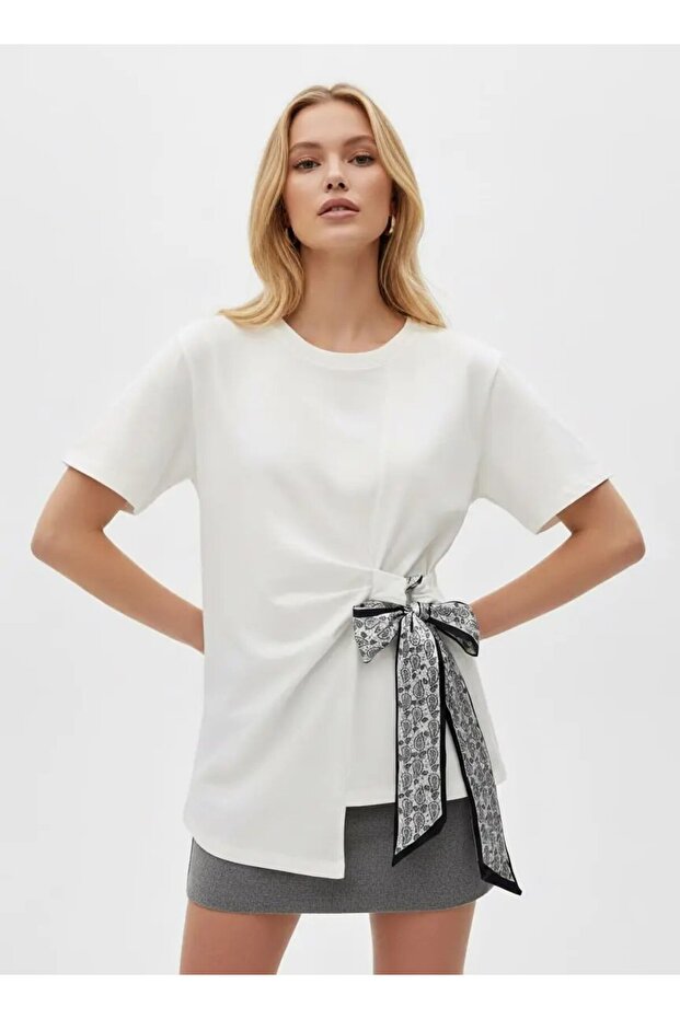 26013 100% Cotton Crew Neck Scarf Detail Combed Cotton Blouse