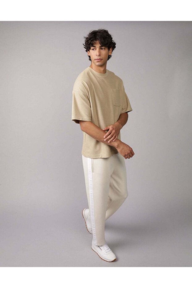 AE 24/7 Oversized T-Shirt
