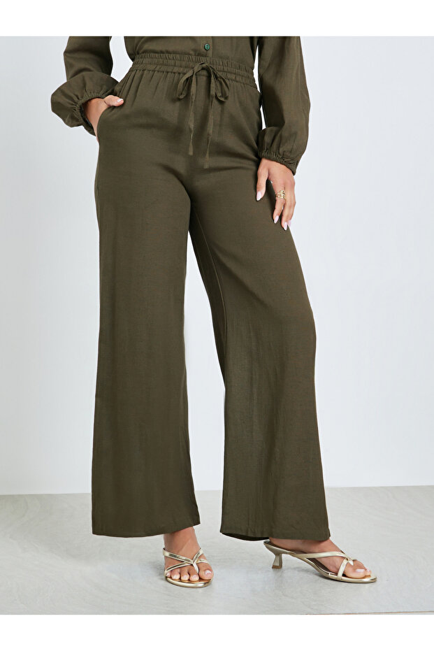 Olive Solid Wide Leg Pants - 2
