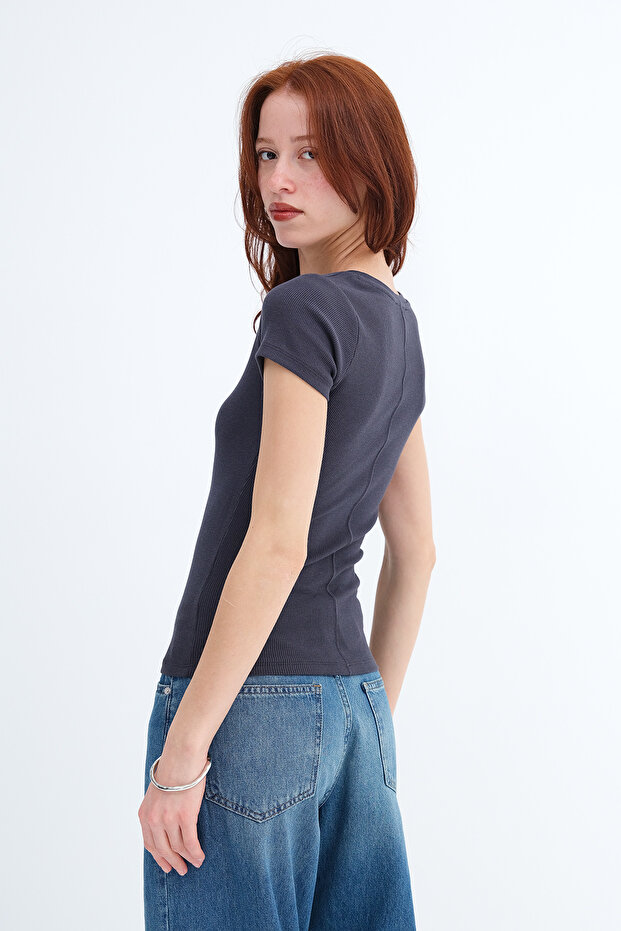 Tricou basic cu decolteu în V P1890 - 6