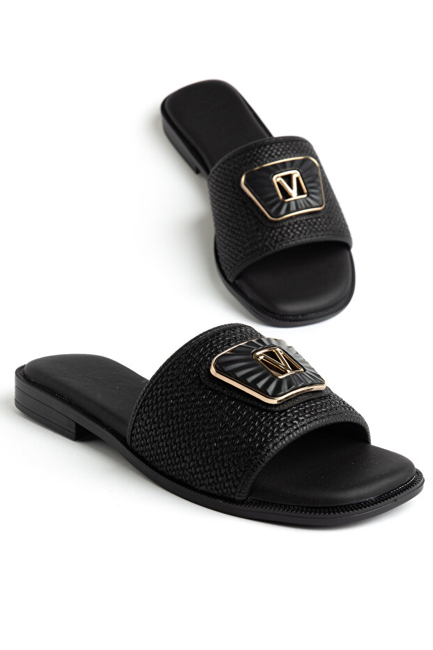 Versa Buckle Strap Textured Wool Women's Slippers