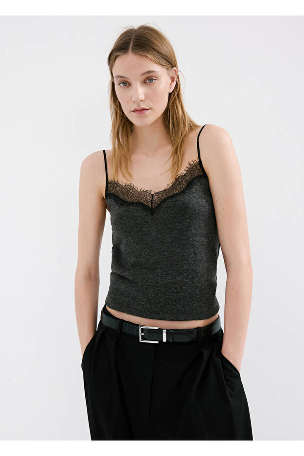 Blouse with Lace Collar