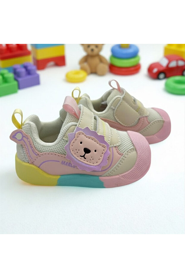 26Y704 Aslan Apl. İlkadım Shoes