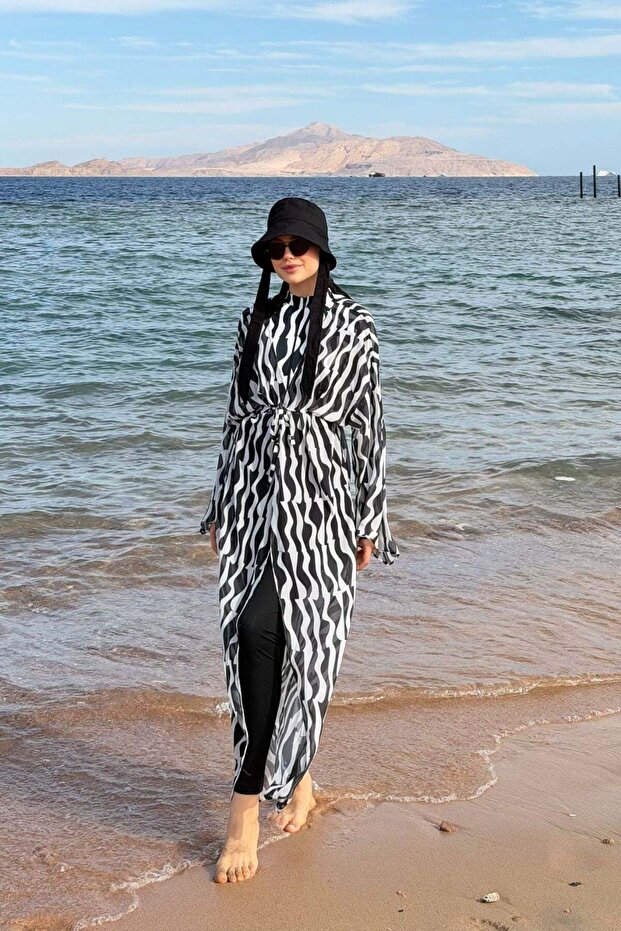 Patterned Long Pareo Zebra