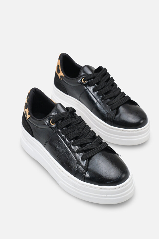 Hja 35 Lace-Up Leopard Detailed Sneakers