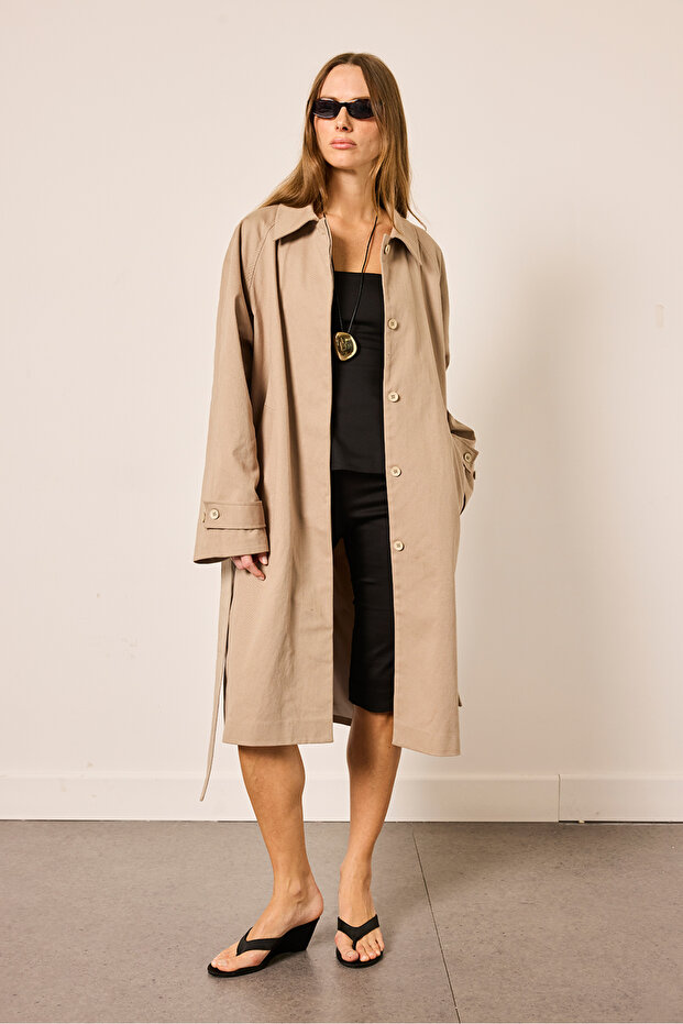 Reglan Sleeve Trench Coat - 2