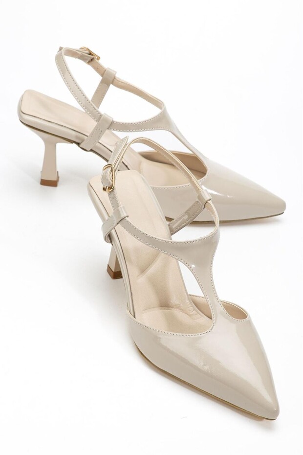 Tula Beige Patent Leather Heeled Shoes