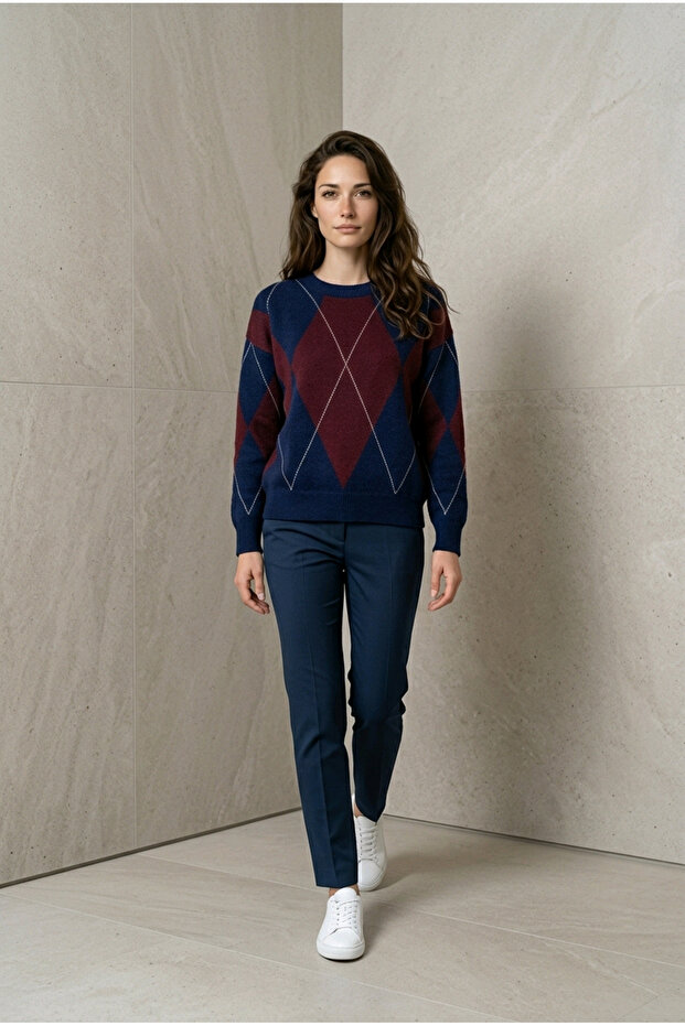 Women's Diamond Patterned Crew Neck Knit Sweater - Retro Classic Casual Sweater