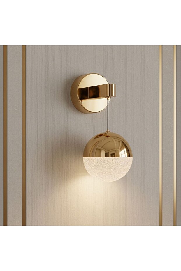Solitare LED Wall Lamp French Gold Modern Decorative Wall Light