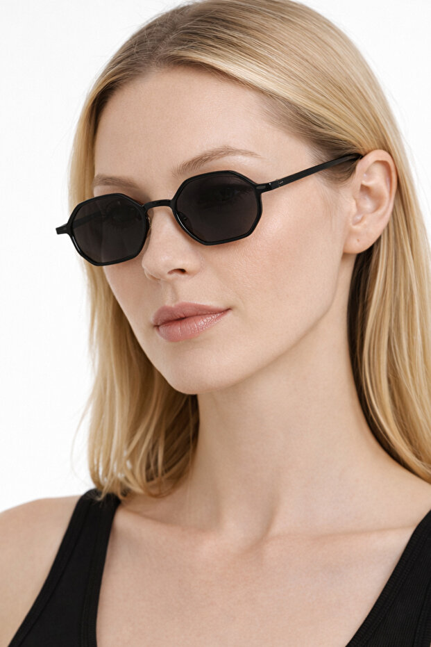 نظارات شمسية نسائية GG-0022