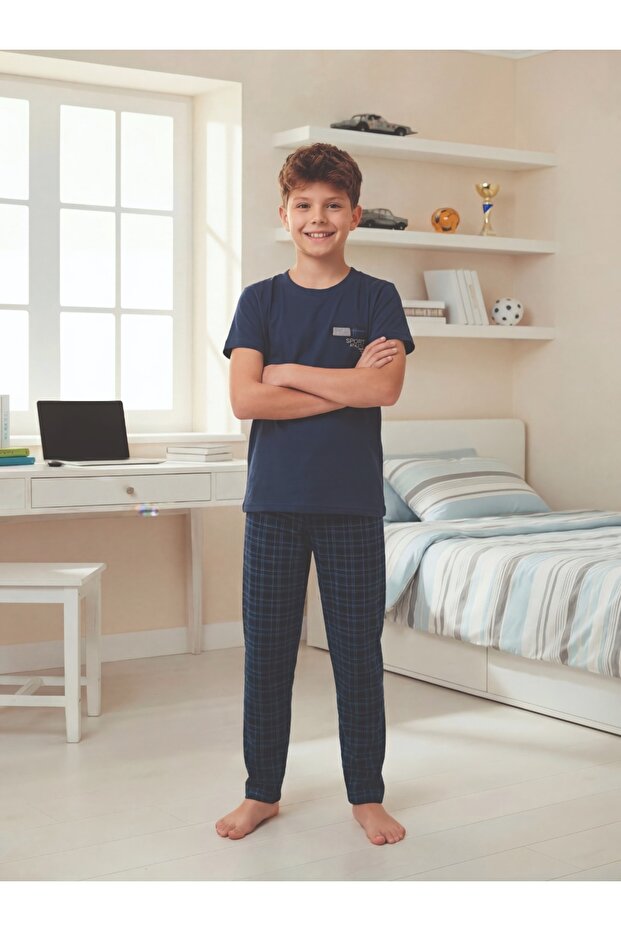 Boy's Plaid Short Sleeve Pajama Set