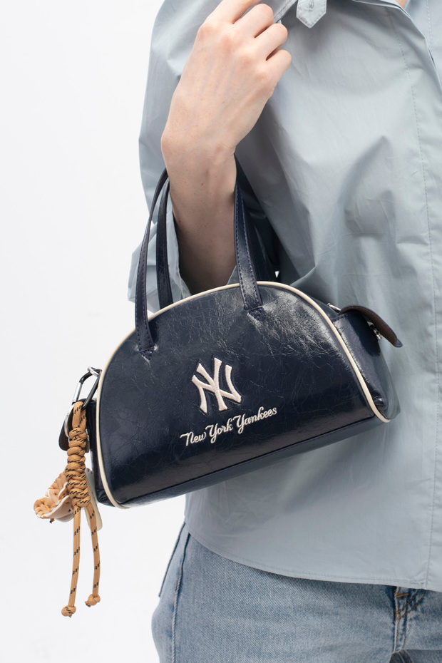 NEW YORK YANKEES KADIN EL ÇANTASI LACİVERT MLB019 - 1
