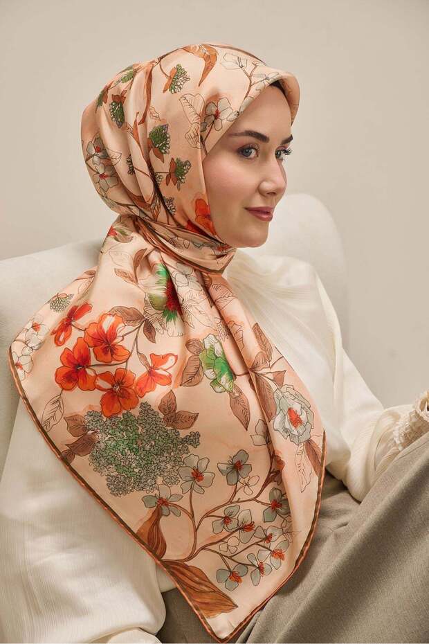 Twill Silk Scarf Flower Dream Powder Pink 90X90
