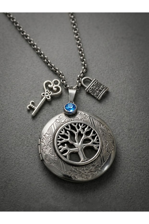 Key to My Heart Steel Medalion Necklace